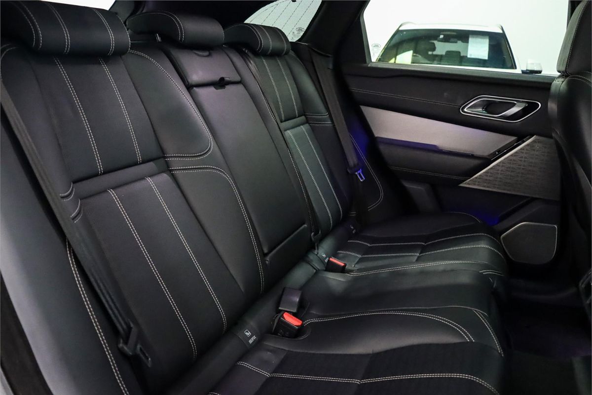 2018 Land Rover Range Rover Velar P300 R-Dynamic HSE L560