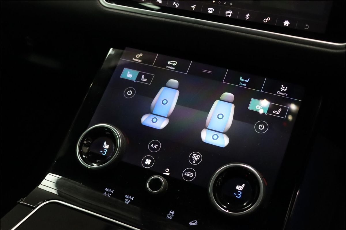 2018 Land Rover Range Rover Velar P300 R-Dynamic HSE L560