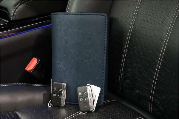 2018 Land Rover Range Rover Velar P300 R-Dynamic HSE L560