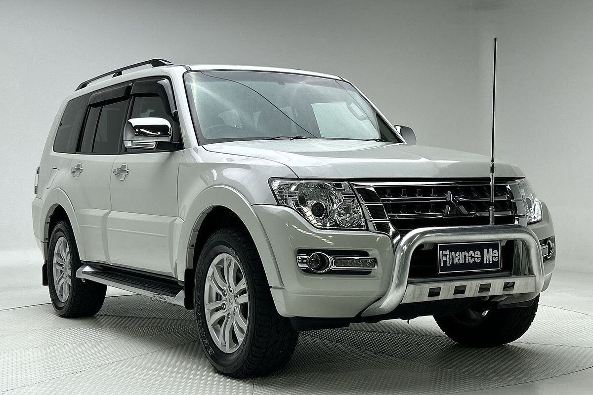 2016 Mitsubishi Pajero GLX NX