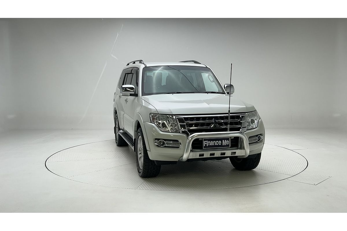 2016 Mitsubishi Pajero GLX NX