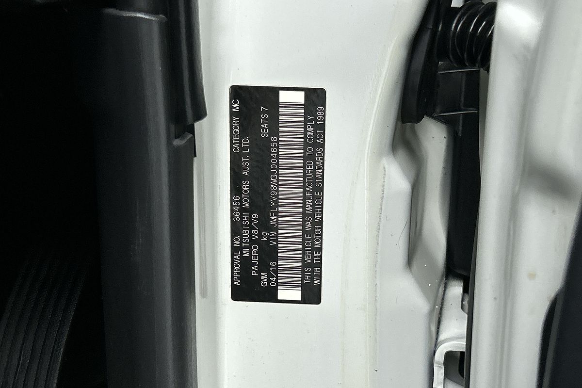 2016 Mitsubishi Pajero GLX NX