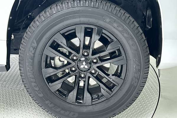 2023 Mitsubishi Pajero Sport GSR QF