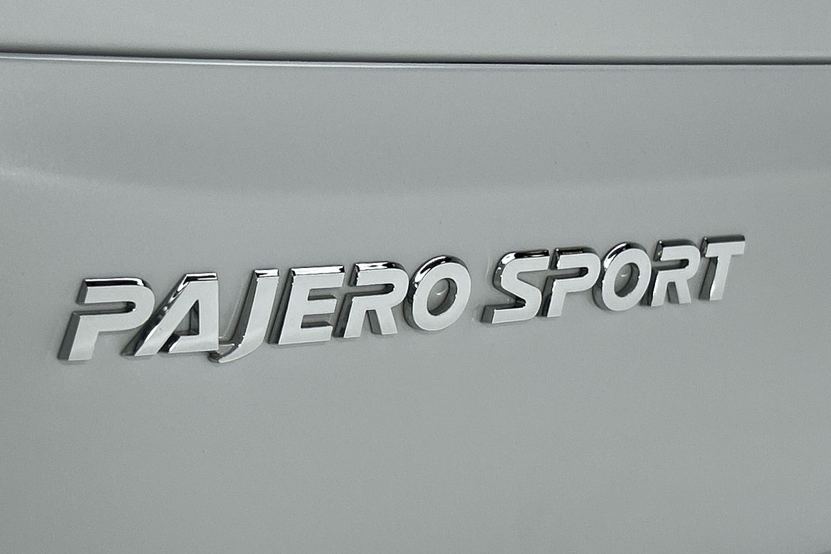 2023 Mitsubishi Pajero Sport GSR QF