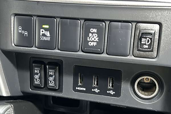 2020 Mitsubishi Triton GSR MR 4X4