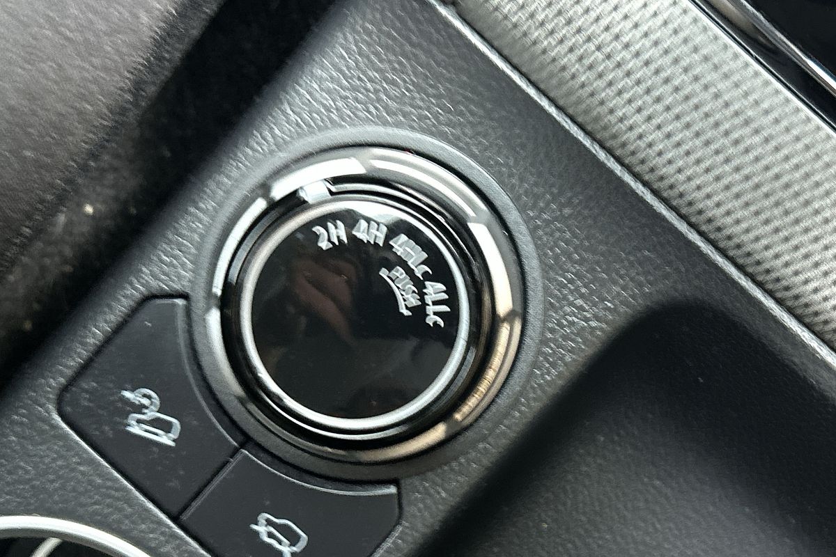 2020 Mitsubishi Triton GSR MR 4X4