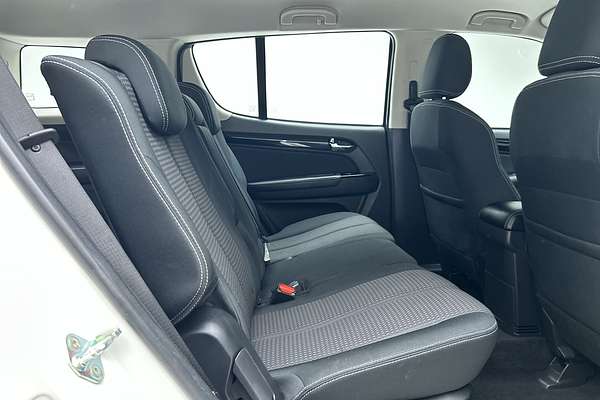 2021 Isuzu MU-X LS-M