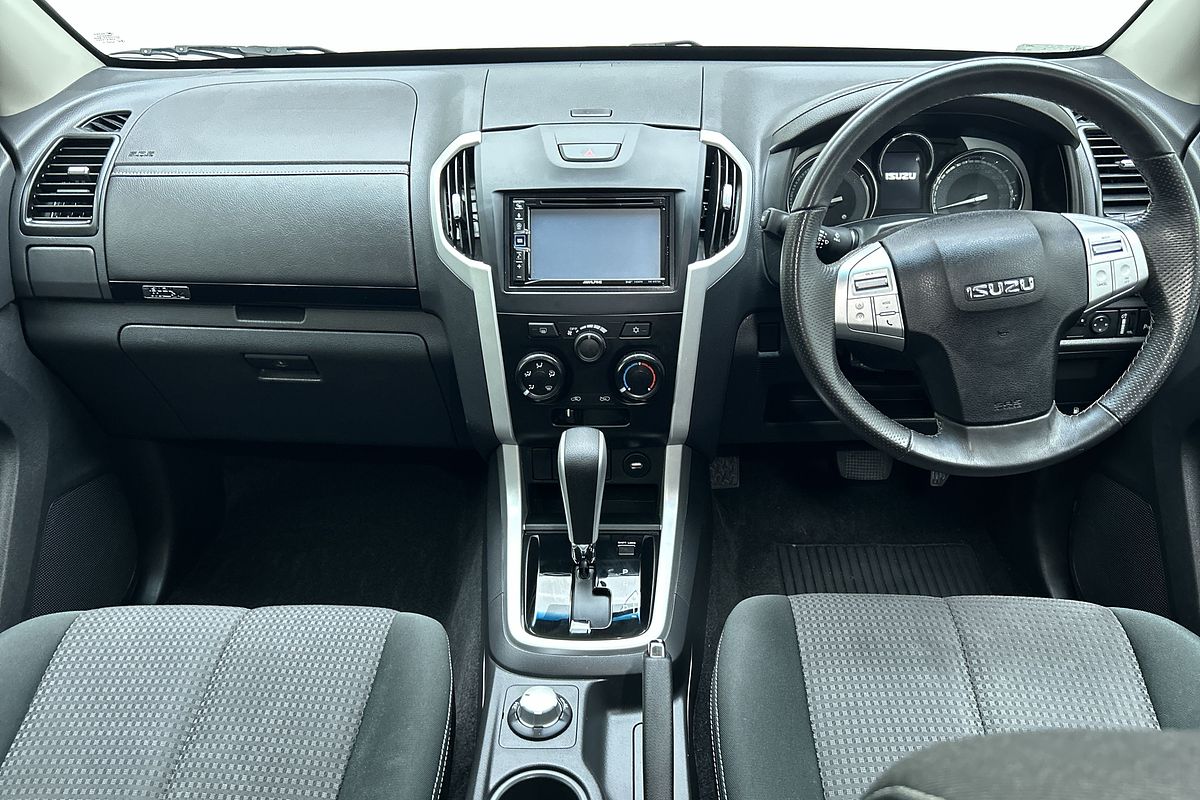 2021 Isuzu MU-X LS-M