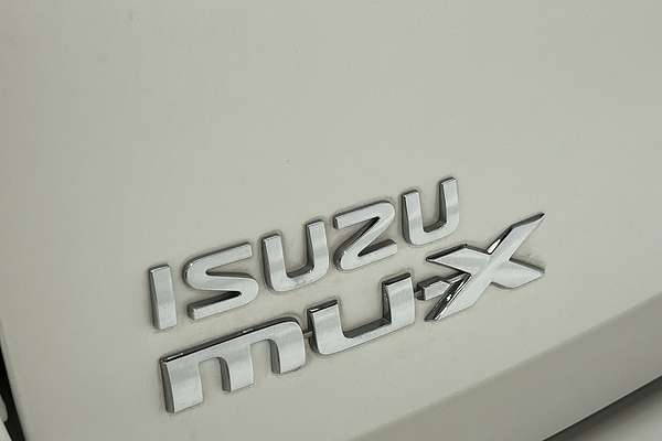 2021 Isuzu MU-X LS-M