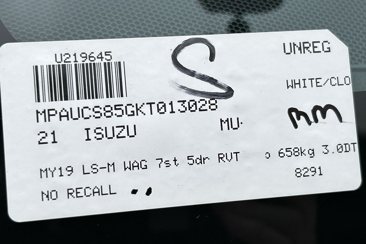 2021 Isuzu MU-X LS-M