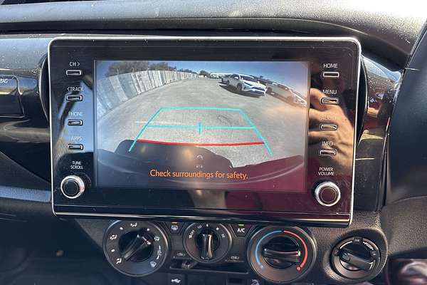 2024 Toyota Hilux SR GUN126R