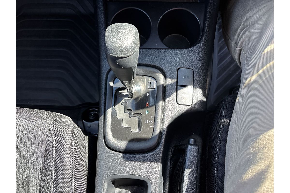 2024 Toyota Hilux SR GUN126R