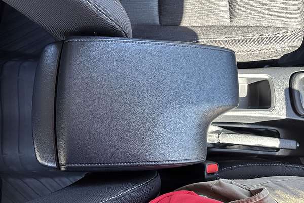 2024 Toyota Hilux SR GUN126R