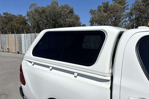 2024 Toyota Hilux SR GUN126R