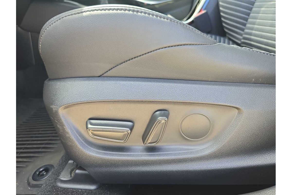 2023 Toyota Corolla XSE