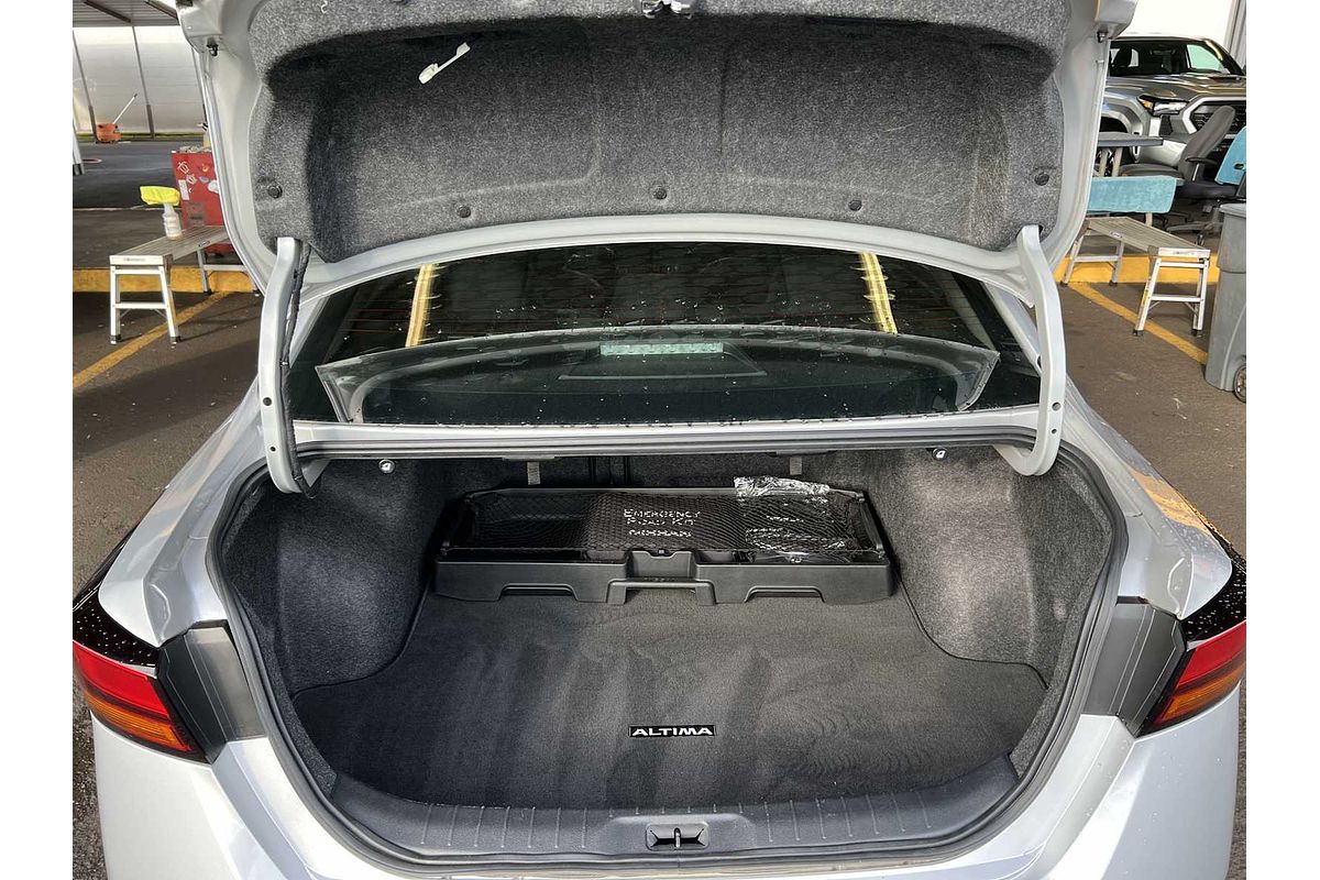 2021 Nissan Altima 2.5 SR