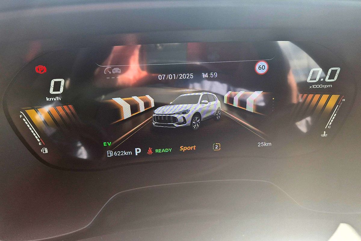 2025 MG ZS Essence Hybrid+ ZS32