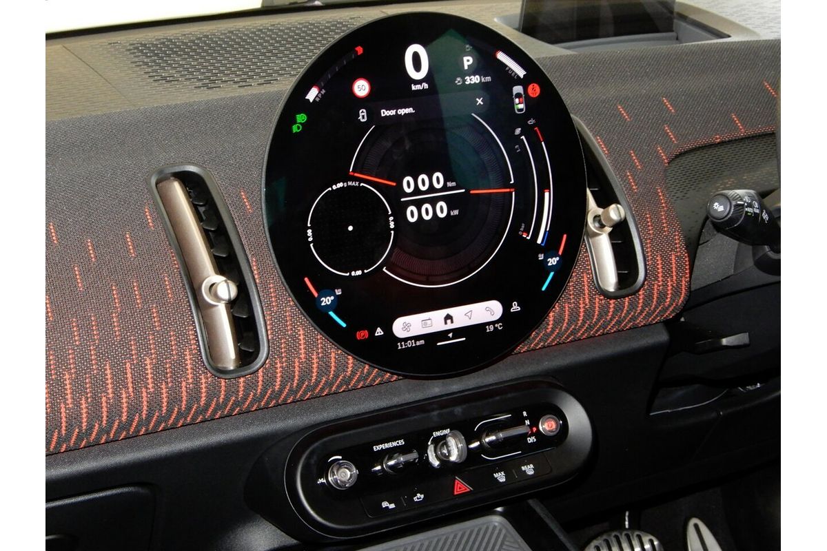 2024 MINI Countryman JCW Favoured U25