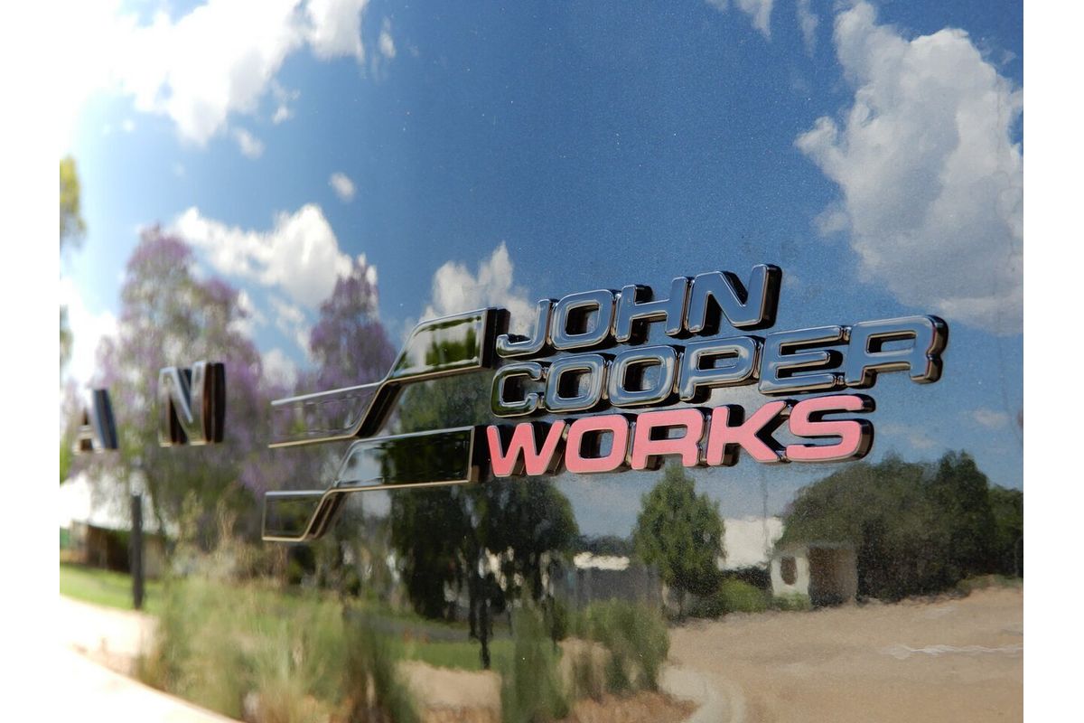 2024 MINI Countryman JCW Favoured U25