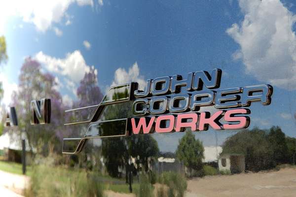 2024 MINI Countryman JCW Favoured U25