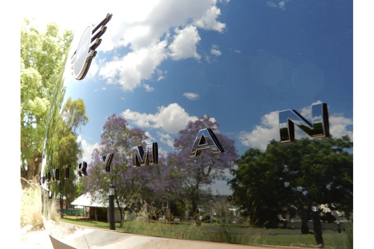 2024 MINI Countryman JCW Favoured U25