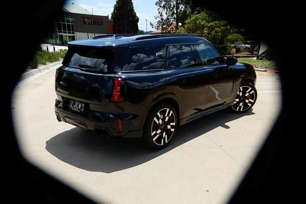 2024 MINI Countryman JCW Favoured U25