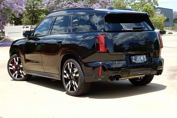 2024 MINI Countryman JCW Favoured U25