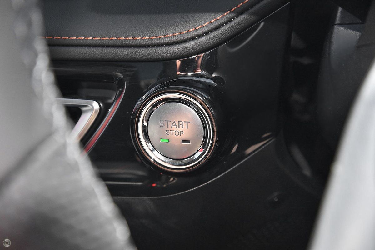 2025 MG HS Hybrid+ Essence AS33H