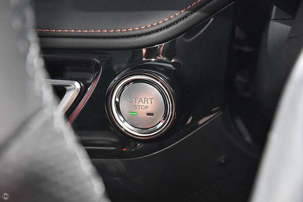 2025 MG HS Hybrid+ Essence AS33H