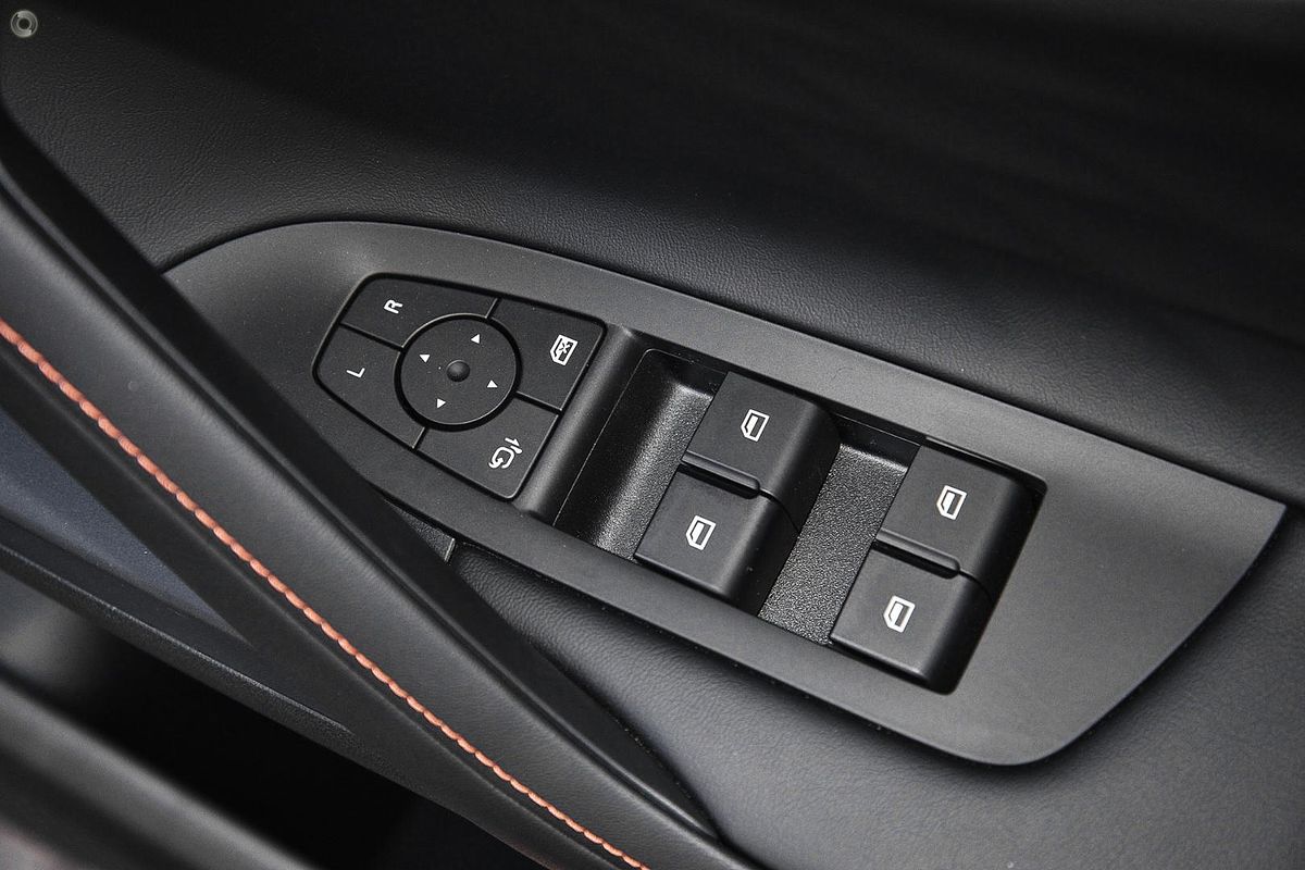 2025 MG HS Hybrid+ Essence AS33H