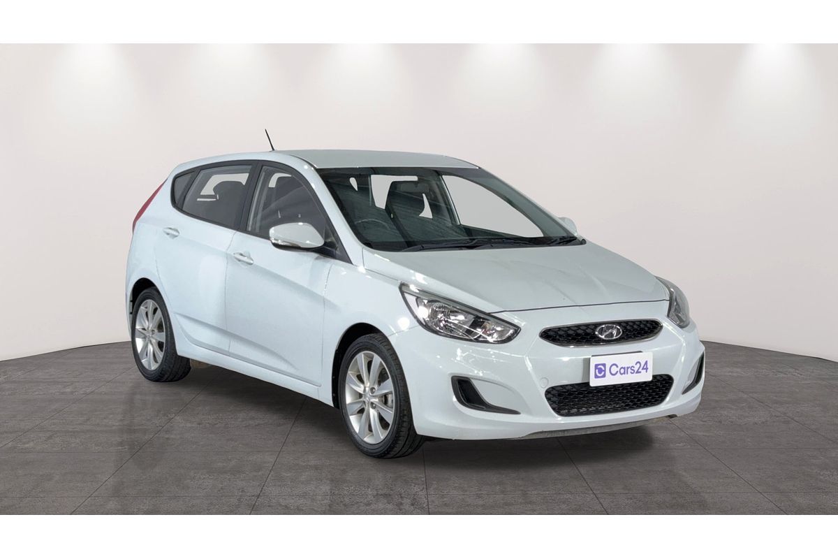 2018 Hyundai Accent Sport RB6