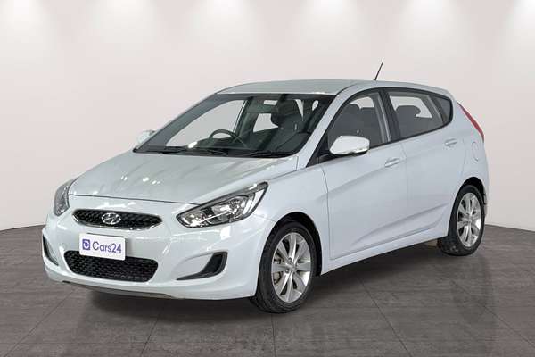 2018 Hyundai Accent Sport RB6