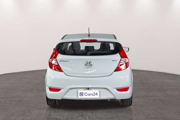 2018 Hyundai Accent Sport RB6