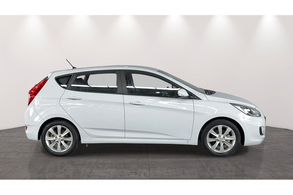 2018 Hyundai Accent Sport RB6