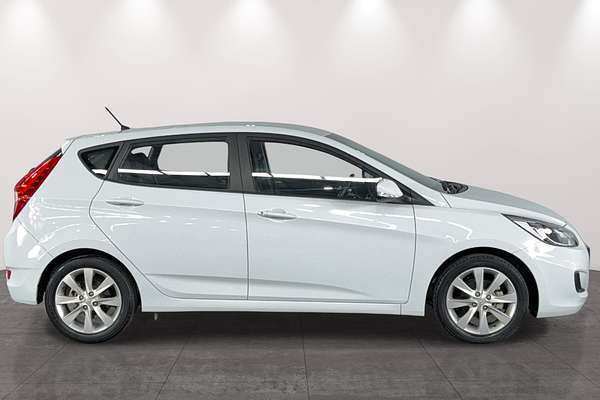 2018 Hyundai Accent Sport RB6