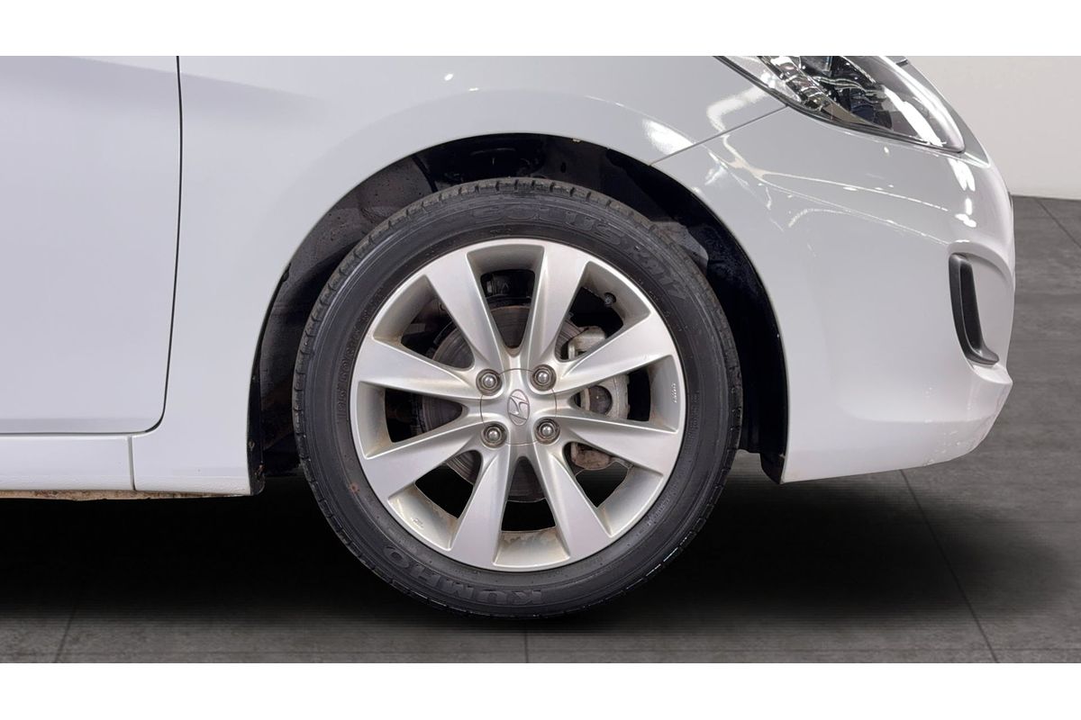 2018 Hyundai Accent Sport RB6