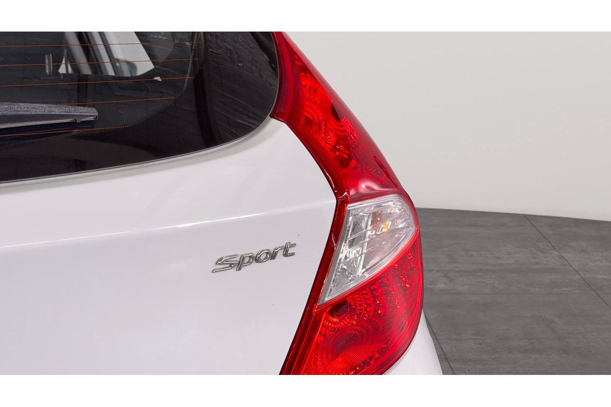 2018 Hyundai Accent Sport RB6