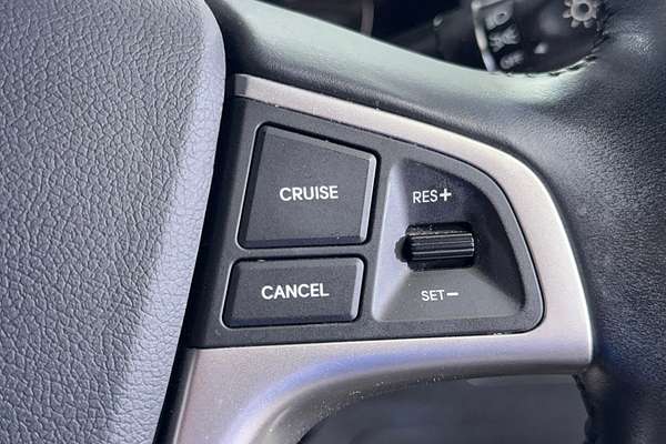 2018 Hyundai Accent Sport RB6