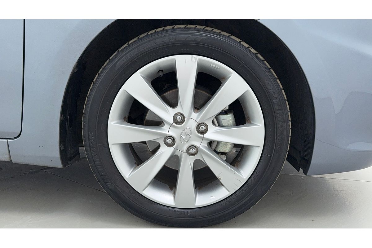 2018 Hyundai Accent Sport RB6