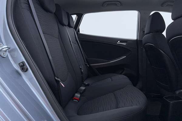 2018 Hyundai Accent Sport RB6