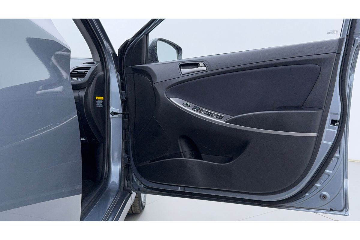 2018 Hyundai Accent Sport RB6