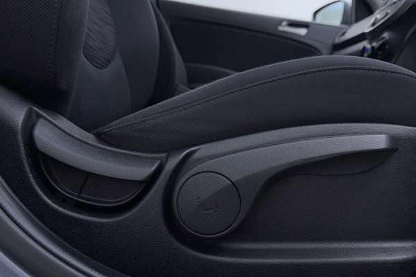 2018 Hyundai Accent Sport RB6