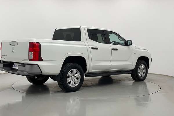 2024 Mitsubishi Triton GLX+ MV 4X4