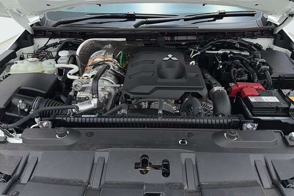 2024 Mitsubishi Triton GLX+ MV 4X4