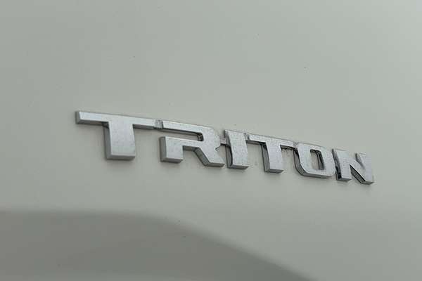 2024 Mitsubishi Triton GLX+ MV 4X4