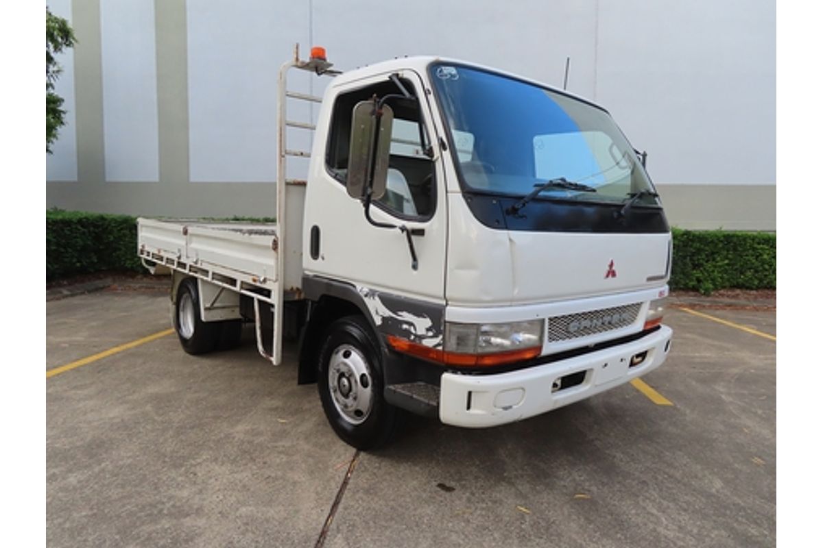 2004 Mitsubishi Canter FE639C4 2.0 4x2 SWB