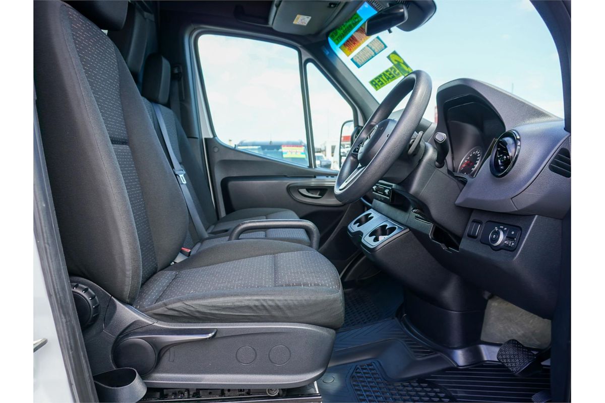 2022 Mercedes-Benz Sprinter 314CDI VS30