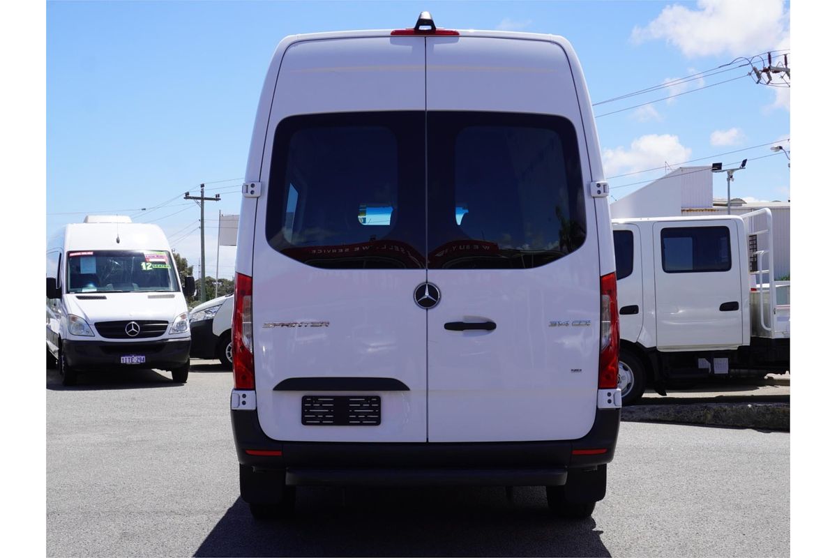 2022 Mercedes-Benz Sprinter 314CDI VS30