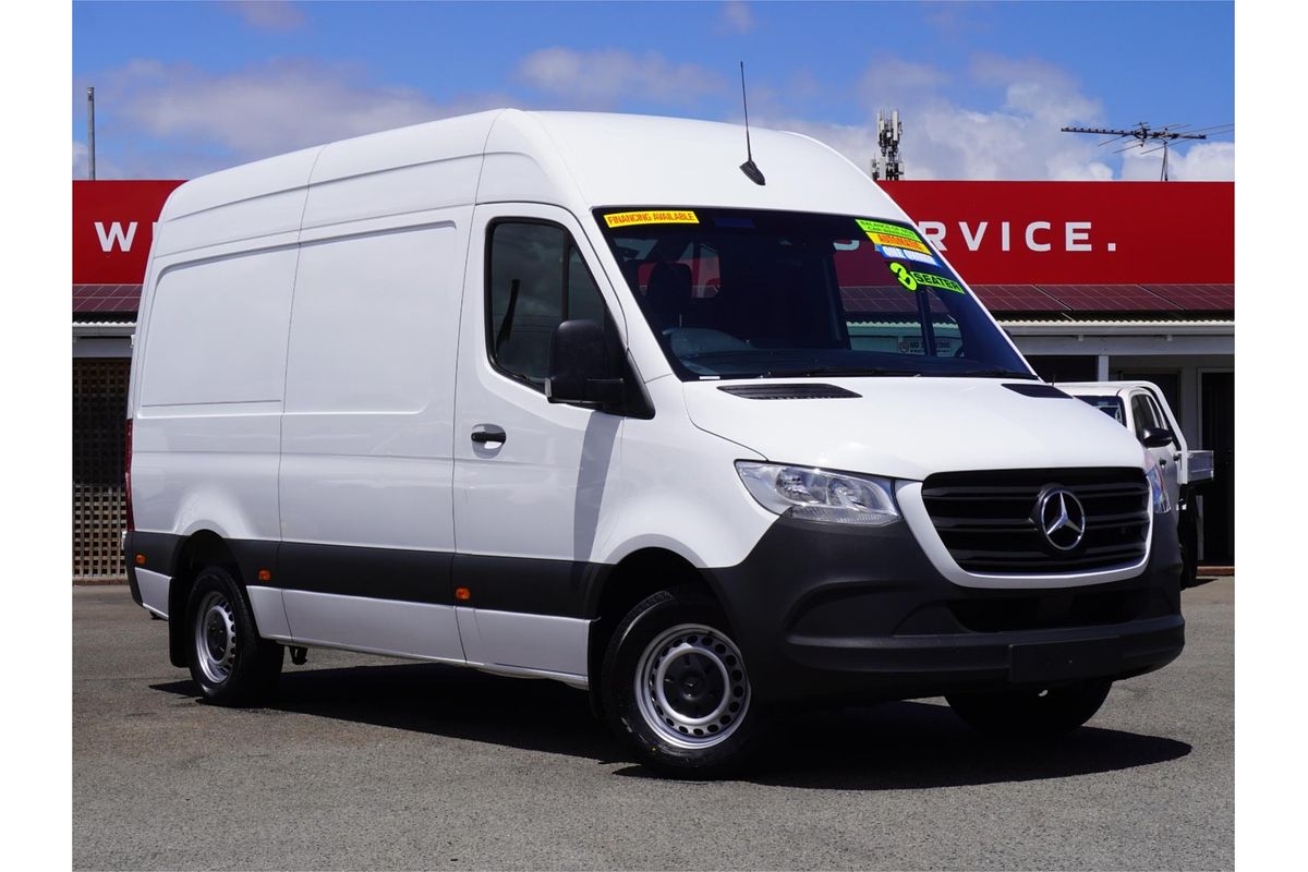 2022 Mercedes-Benz Sprinter 314CDI VS30