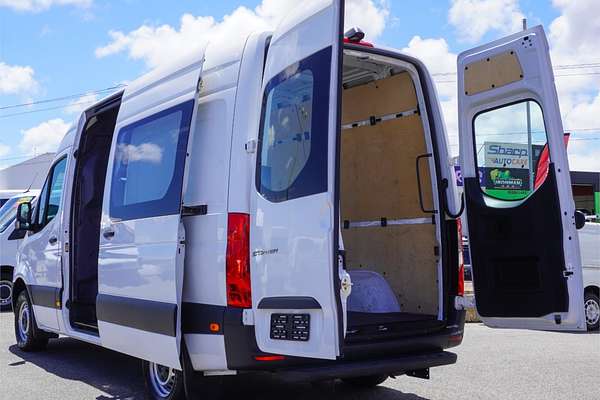 2022 Mercedes-Benz Sprinter 314CDI VS30